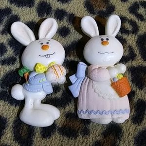 Vintage 1975 Hallmark Easter Bunny Pins